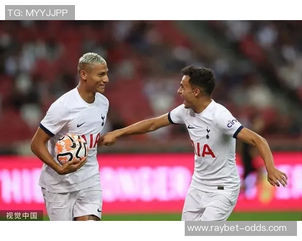 热刺6-2大胜波尔图帽子戏法点燃足总杯激情瞬间回顾